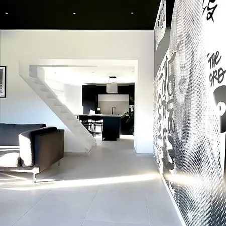 Maison Brigitte - Jacuzzi Videoprojecteur Xbox * Aulnoy-lez-Valenciennes