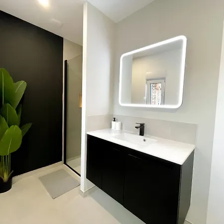 Maison Brigitte - Jacuzzi Videoprojecteur Xbox